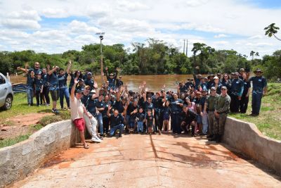 APROXIMADAMENTE 200 KG DE LIXO FORAM RECOLHIDOS NA CAMPANHA RIO MAIS LIMPO 2025, EM IGUATEMI.