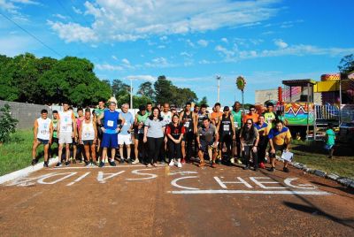 DEPARTAMENTO DE ESPORTES REALIZOU “CORRIDA DO ANIVERSÁRIO DE 54 ANOS DE IGUATEMI”.