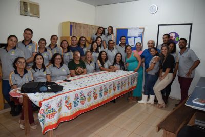 PROFISSIONAIS DA EDUCAÇÃO DA ESCOLA CEMUR PARTICIPAM DE REUNIÃO COM O PREFEITO LÍDIO LEDESMA.