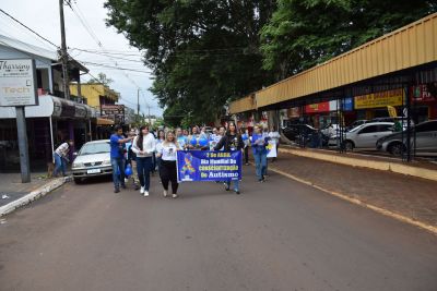 PASSEATA DE CONSCIENTIZAÇÃO DO AUTISMO ACONTECEU  NO SÁBADO DIA (5).