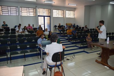 PREFEITURA DE IGUATEMI PROMOVE REUNIÃO COM PRESIDENTES DAS ENTIDADES.