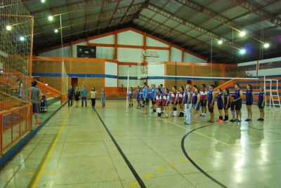 DEPARTAMENTO DE ESPORTES INICIA ANO ESPORTIVO COM CAMPEONATO DE VÔLEI DE QUADRA MISTO.