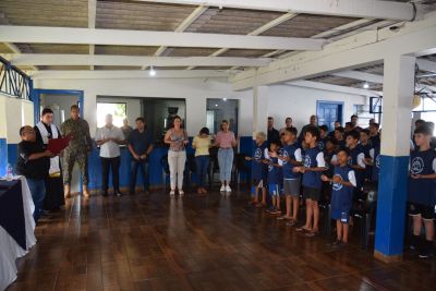 PROJETO DA POLÍCIA MILITAR “BOM DE BOLA BOM NA ESCOLA” INÍCIA SUAS ATIVIDADES OFICIALMENTE.