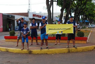 POLÍCIA MILITAR REALIZOU PALESTRAS NA REDE DE EDUCAÇÃO INFANTIL E BLITZ EDUCATIVAS COM OS ALUNOS DO PROJETO
