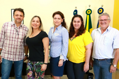 PREFEITA PATRICIA DÁ POSSE AOS NOVOS SECRETÁRIOS MUNICIPAIS