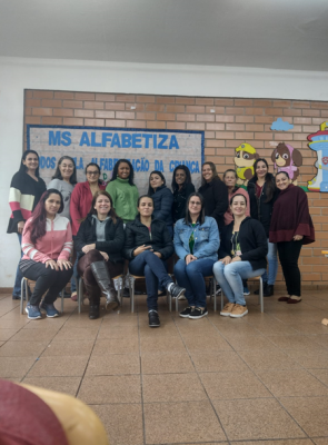 PROFESSORES PARTICIPAM DE FORMAÇÃO CONTINUADA DO PROGRAMA MS -ALFABETIZA.