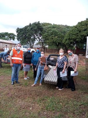 Temporal com granizo provocou estragos no Assentamento Auxiliadora e região.