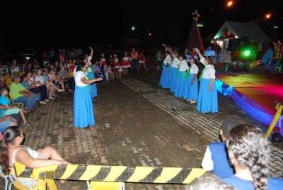 “SARAU DE NATAL” MARCOU NOITE CULTURAL EM IGUATEMI.