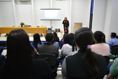 EDUCAÇÃO REALIZOU CAPACITAÇÃO PARA PAIS E PROFISSIONAIS DA EDUCAÇÃO ESPECIAL.