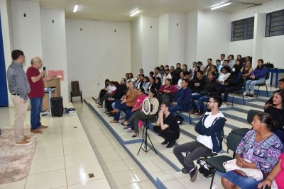 DR. LÍDIO PARTICIPA DE REUNIÃO COM REITORES E ALUNOS DA FACULDADE ANHANGUERA.