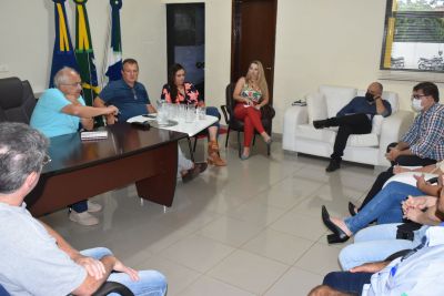 DR. LÍDIO RECEBEU PRESIDENTE DA ENERGISA PARA DEBATER MELHORIAS NOS SERVIÇOS DE FORNECIMENTO DE ENERGIA EM IGUATEMI.