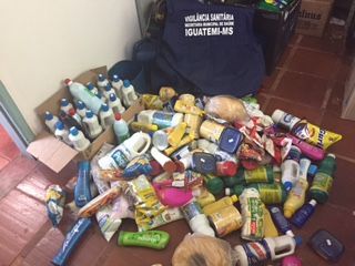VIGILÂNCIA SANITÁRIA REALIZA APREENSÃO DE PRODUTOS VENCIDOS