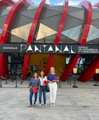 SECRETÁRIA DA ASSISTÊNCIA SOCIAL PARTICIPA DE ENCONTRO SOBRE BOLSA FAMÍLIA E CADASTRO ÚNICO.