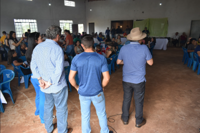 NO RANCHO LOMA, LÍDIO ANUNCIA HORAS MÁQUINAS PARA PEQUENOS PRODUTORES, REFEITÓRIO EM ESCOLA E REFORMA DO BARRACÃO.