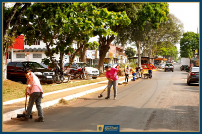PREFEITURA TEM INTENSIFICADO OS SERVIÇOS DE LIMPEZA URBANA