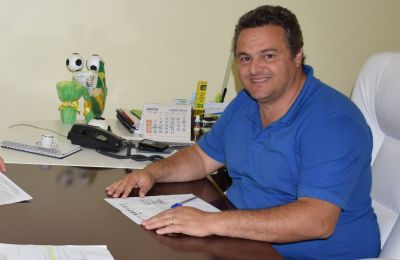 PREFEITURA DE IGUATEMI PAGOU SERVIDORES EM DIA, REALIZARÁ SHOW DA VIRADA E DEIXARÁ DINHEIRO EM CAIXA.