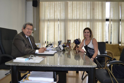 SECRETÁRIA IVONI CUMPRE AGENDA COM DEPUTADO ONEVAN DE MATOS EM CAMPO GRANDE