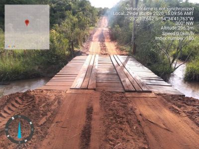 OBRA DE RECONSTRUÇÃO DA PONTE SOBRE O CÓRREGO PIRATAY FOI CONCLUÍDA.