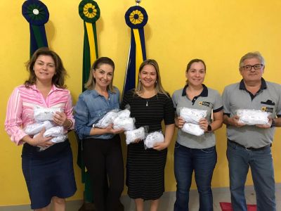 ADVOCACIA CARDOSO RAMOS REALIZA A DOAÇÃO DE 500 MÁSCARAS REUTILIZÁVEIS PARA O MUNICÍPIO