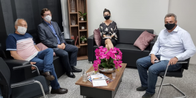 DR. LÍDIO E JOSÉ ROBERTO CUMPREM AGENDAS NA ENERGISA E NA SANESUL.