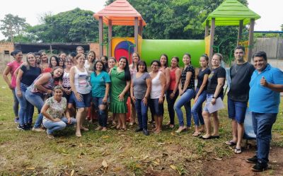 PRIMEIRA REUNIÃO ENTRE DIREÇÃO E REPRESENTANTES DAS CRECHES DO MUNICÍPIO.