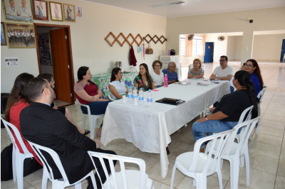 SECRETARIA DE ASSISTÊNCIA SOCIAL PRETENDE IMPLANTAR O SERVIÇO FAMÍLIA ACOLHEDORA.