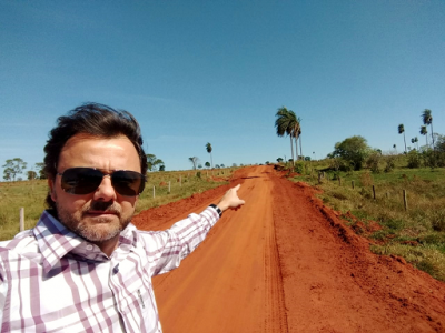 PREFEITURA RECUPERA 15 KM DA ESTRADA TRÊS IRMÃOS - BOLICHÃO