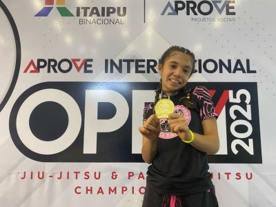 ATLETA IGUATEMIENSE SOFIA, CONQUISTA TÍTULO INTERNACIONAL DE JIU-JITSU NA CIDADE DE MARECHAL CÂNDIDO RONDON-PR.