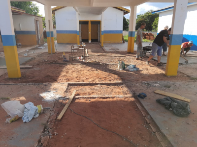 ESCOLA RURAL “CEMUR” NO ASSENTAMENTO AUXILIADORA ESTÁ SENDO REFORMADA. 