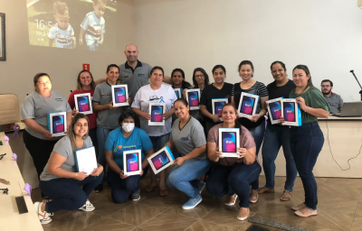 AGENTES COMUNITÁRIAS DE SAÚDE RECEBEM TABLETS PARA AGILIZAR O ATENDIMENTO AOS CIDADÃOS.