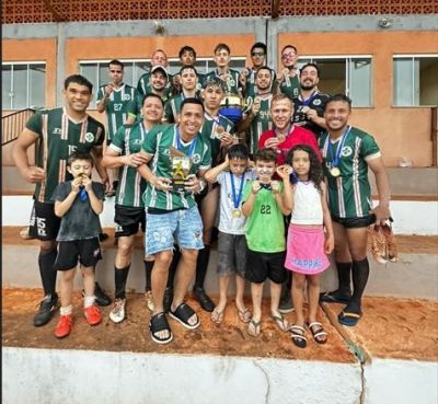 COM MUITA CHUVA SECRETARIA DE ESPORTE REALIZA FINAIS DA COPA TERRÃO.
