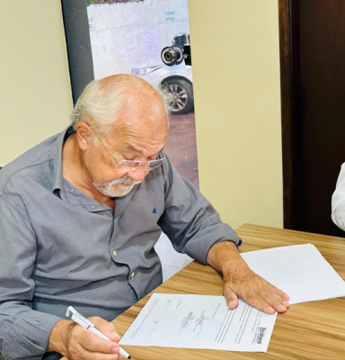 PREFEITURA DE IGUATEMI CONCEDE REAJUSTE DO PISO DOS PROFESSORES COM EFEITO RETROATIVO A 1º DE JANEIRO DE 2026 E AUTORIZA O PAGAMENTO DE PARCELA EXTRA 