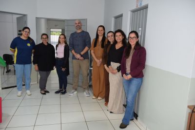  VICE-PREFEITA PATRÍCIA, SECRETÁRIO DE SAÚDE JANSSEN E SECRETÁRIA DE EDUCAÇÃO ROSÂNGELA VISITAM CENTRO DE ATENDIMENTO EDUCACIONAL ESPECIALIZADO.